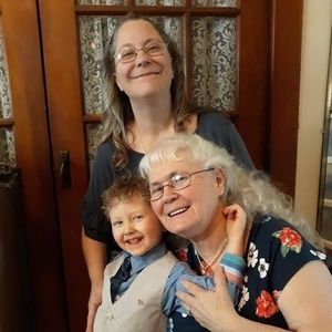 Meet your Posher, Faith